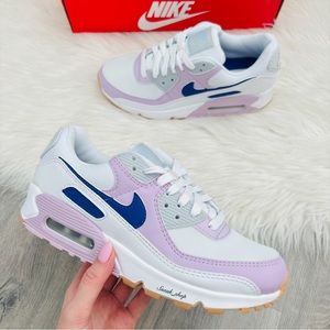 NWT Nike Air Max 90 Women’s Shoes